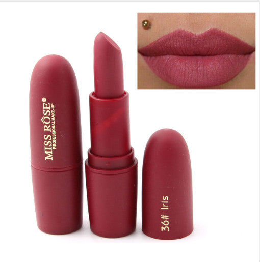 Lipstick matte moisturizing lipstick lasts without fading Lipstick matte moisturizing lipstick lasts without fading